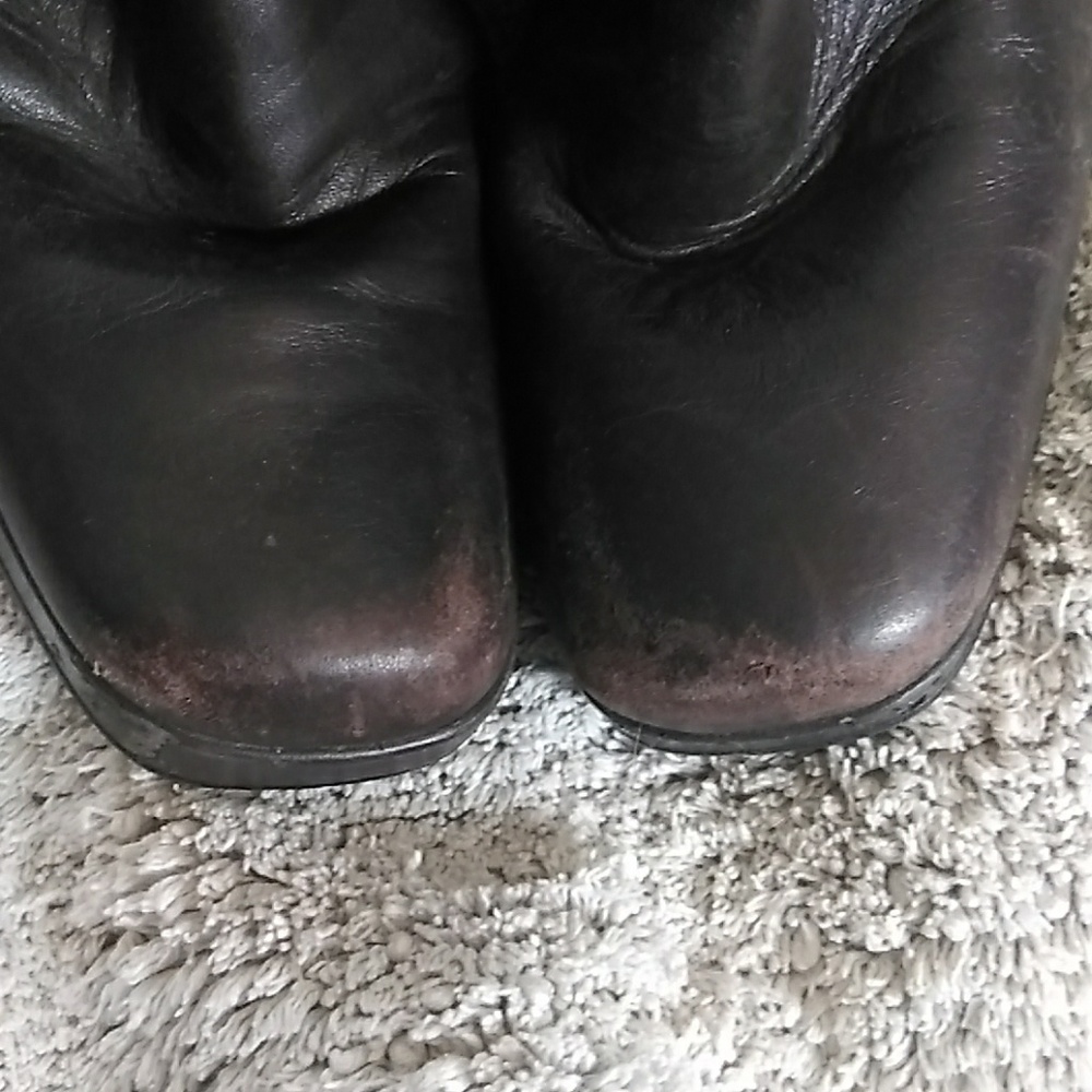 Sketchers Boots - Picture 4 of 4